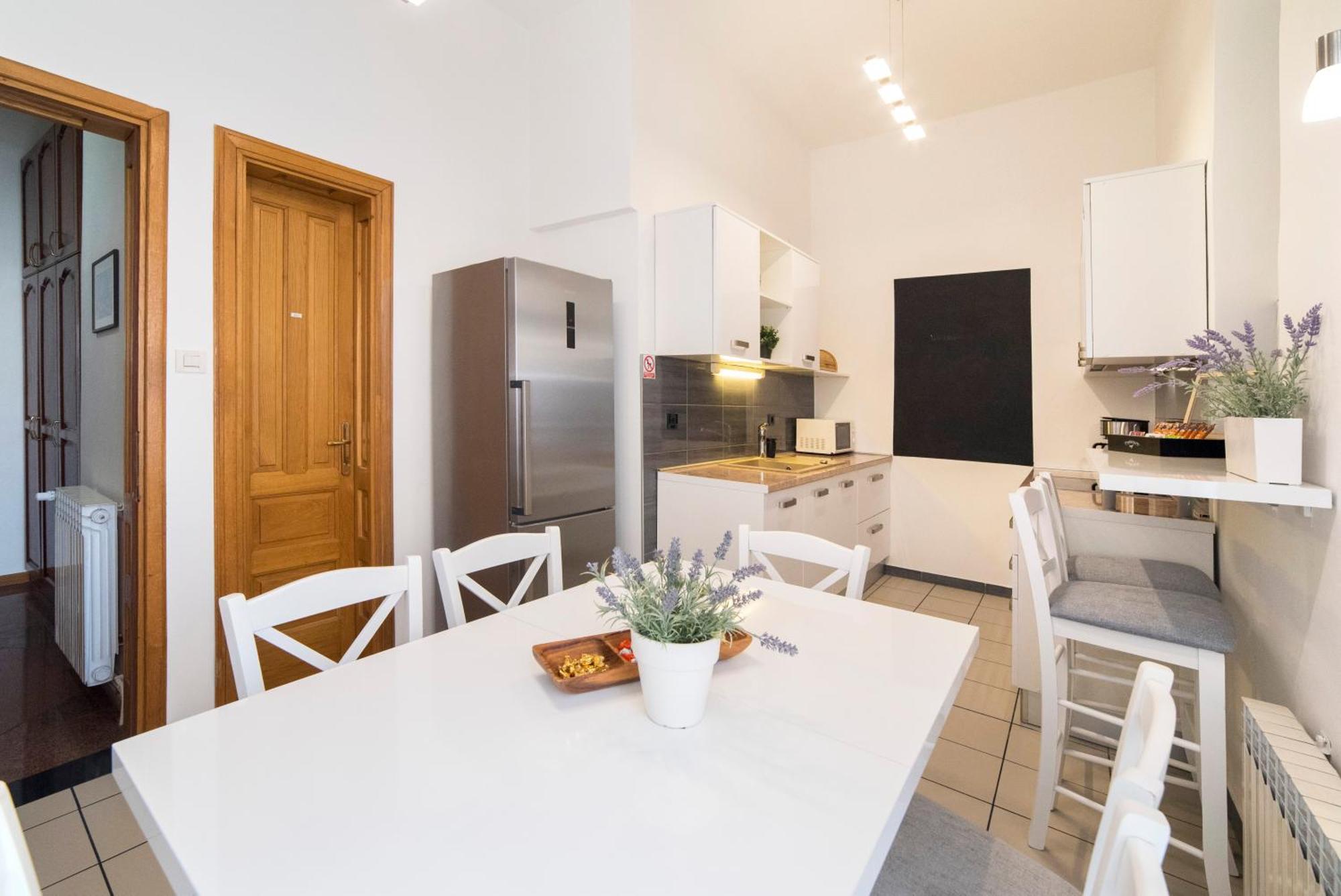 Golden Star Apartment Загреб Екстериор снимка