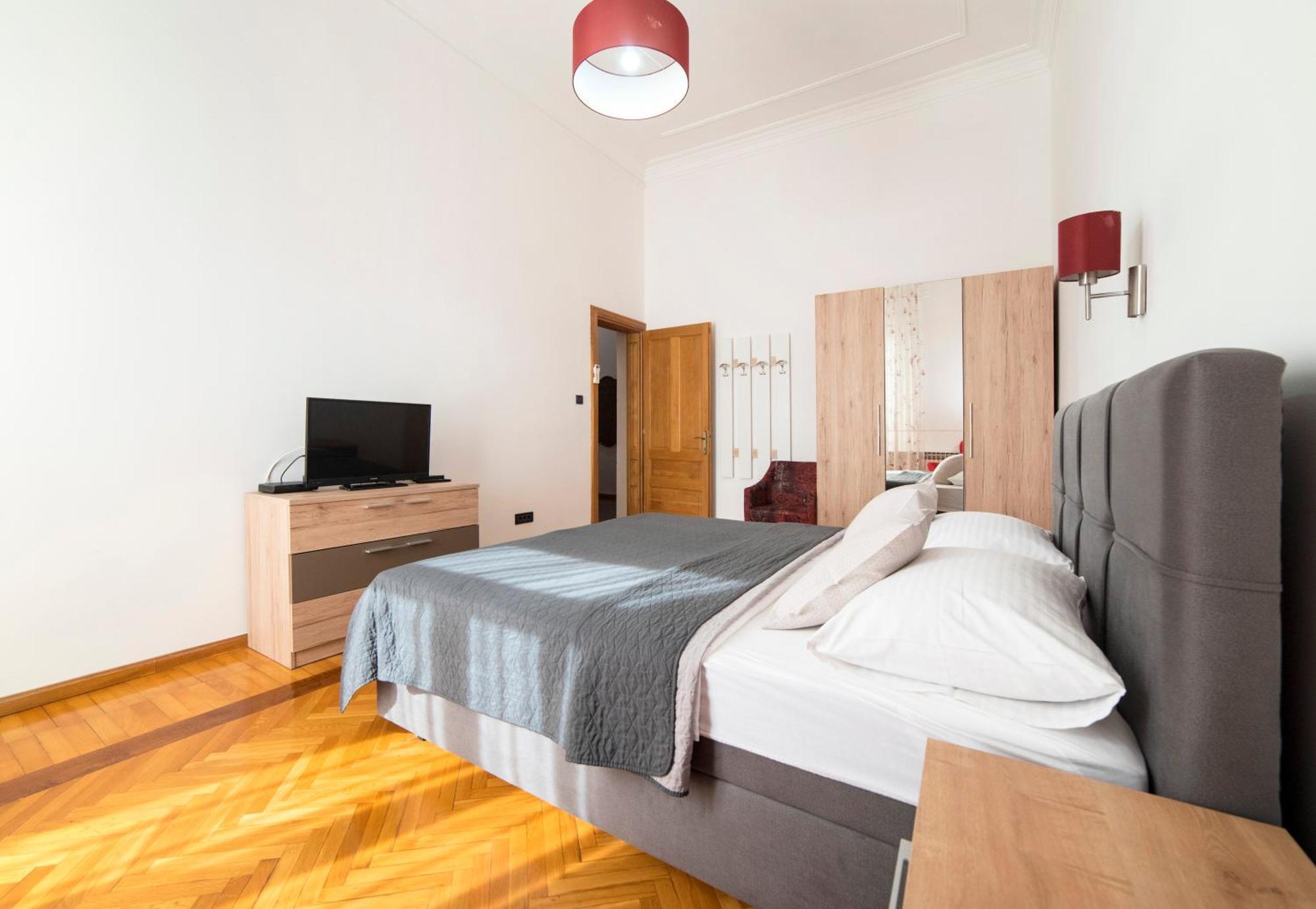 Golden Star Apartment Загреб Екстериор снимка
