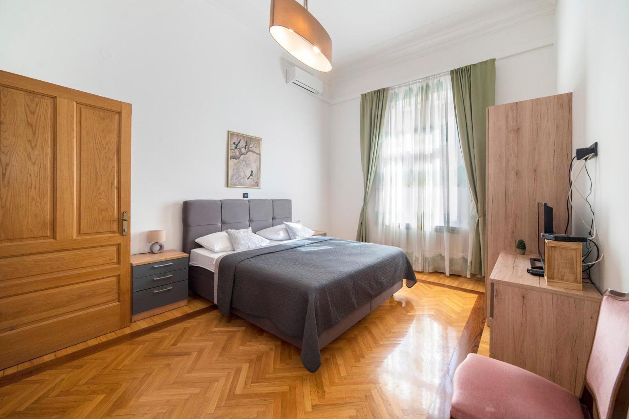 Golden Star Apartment Загреб Екстериор снимка
