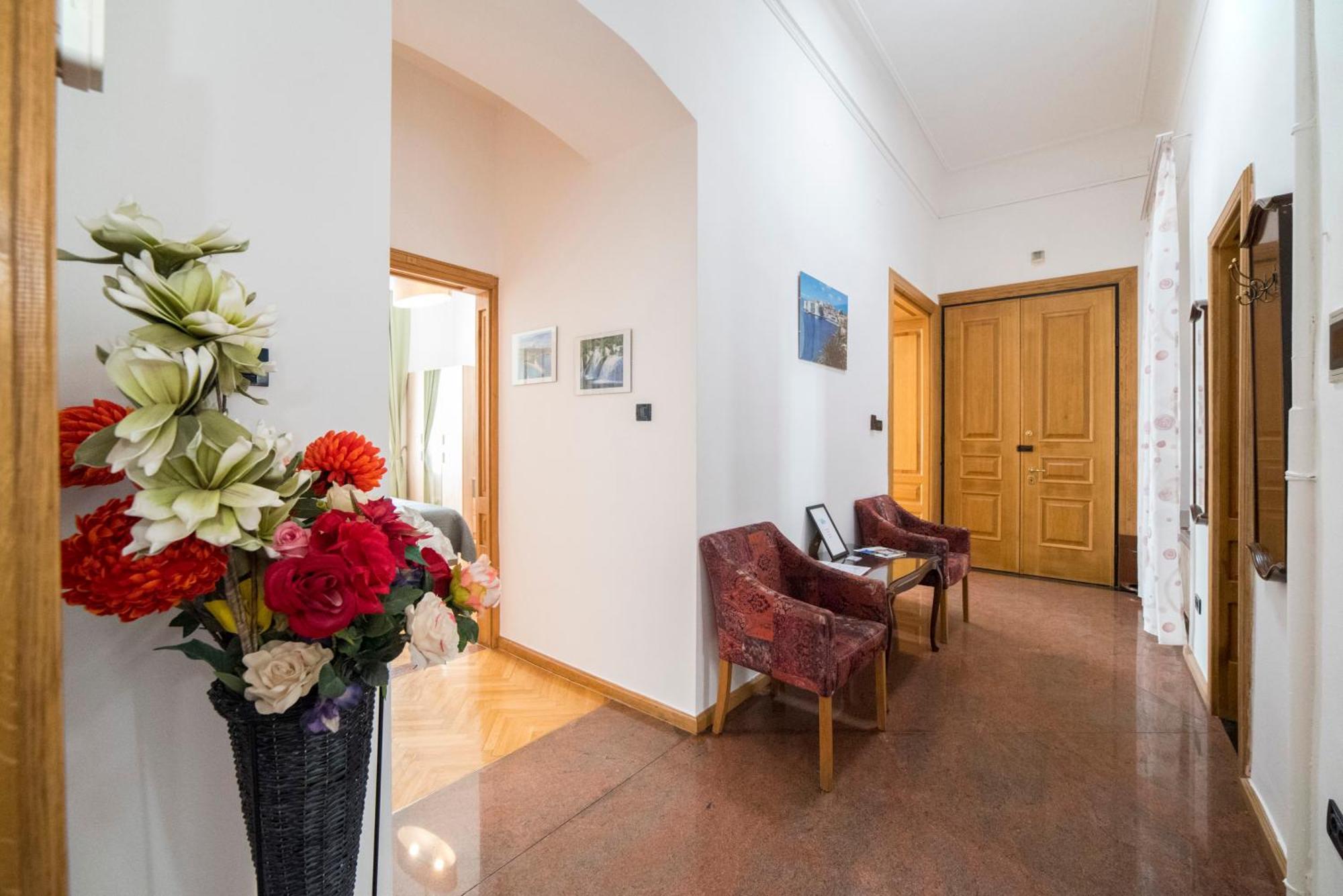 Golden Star Apartment Загреб Екстериор снимка